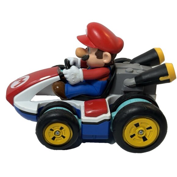 Nintendo Super Mario Kart 8 World of Anti-Gravity RC Racer Car With Remote - Picture 3 of 10